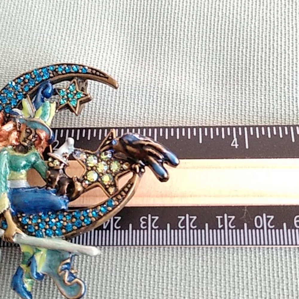 KIRKS FOLLY MOON DIVA PIN/PENDENT - Picture 5 of 10